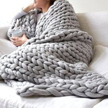 Load image into Gallery viewer, Chunky Knitted Blanket  (light-gray)